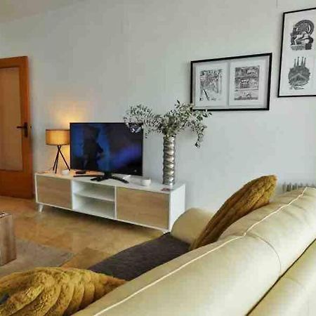 Lovely 2 Bedroom Apartment 2Nd Line To Beach Альбир Экстерьер фото
