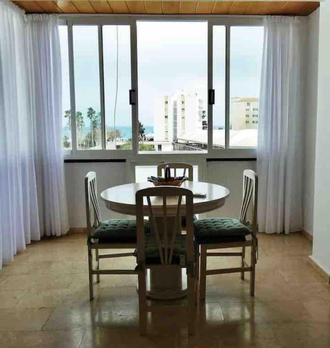 Lovely 2 Bedroom Apartment 2Nd Line To Beach Альбир Экстерьер фото