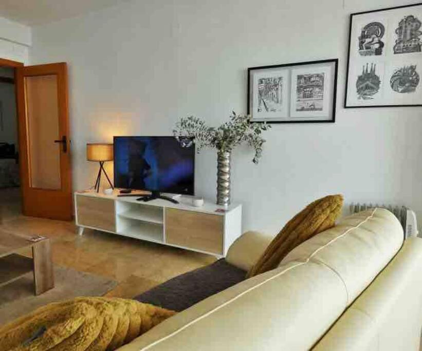 Lovely 2 Bedroom Apartment 2Nd Line To Beach Альбир Экстерьер фото